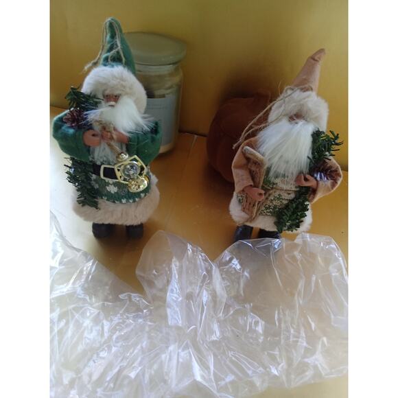 North Pole Trading Co Woodland Santa Set 2 Piece - Picture 3 of 8